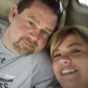 Meet your Posher, Mike n cassie